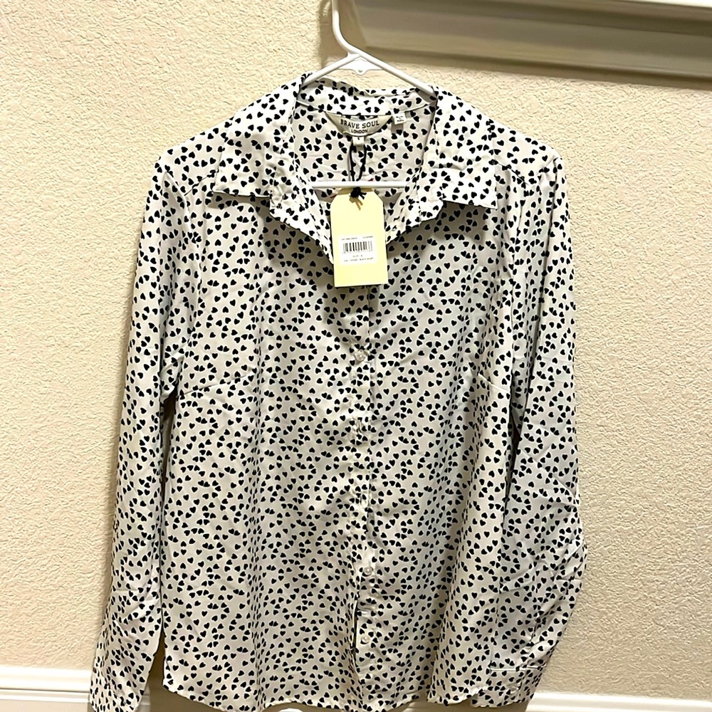Women’s button up blouse